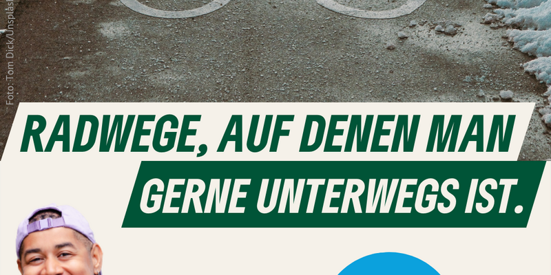 Symbolbild Ein Radweg, aspahltiert, links und rechts liegt Schnee, der Radweg ist geräumt