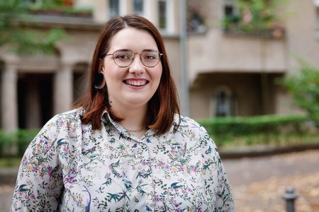 Porträtfoto von Leonie Köhler